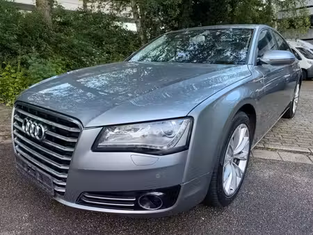 Audi A8 V6 3.0 TDI 250 quattro