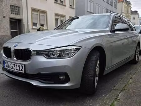BMW Série 3 318i 1.5 136