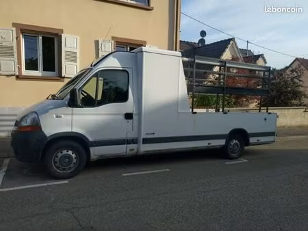 Renault Master 2.5 dCi 120