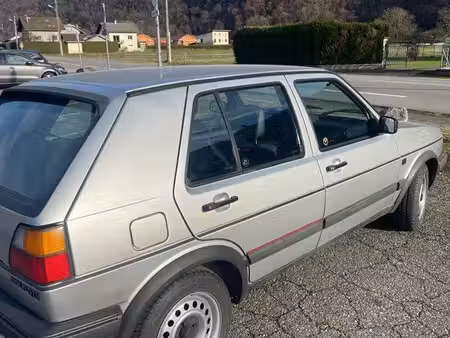 Volkswagen Golf GTI
