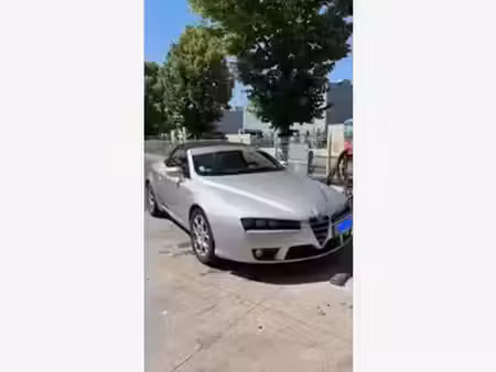 Alfa Romeo Spider 2.2 185 Selective