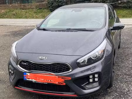 Kia Ceed GT 1.6 T GDi 204