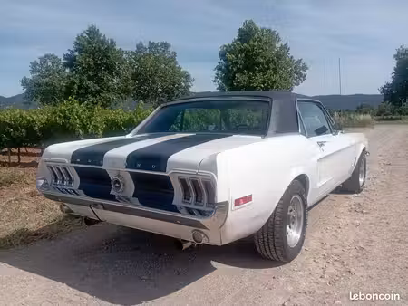 Ford Mustang 