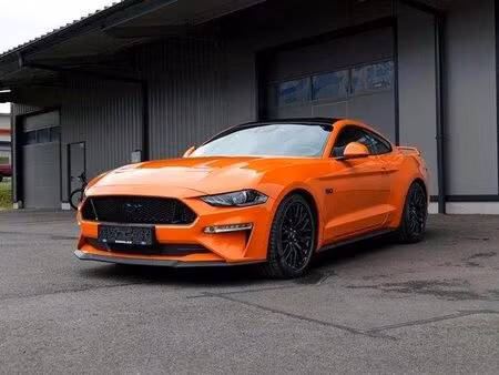 Ford Mustang Fastback V8 5.0