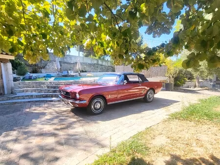 Ford Mustang 