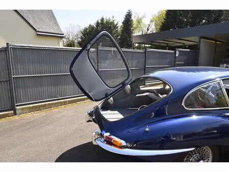 Jaguar Type E