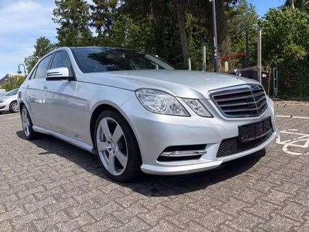 Mercedes-Benz Classe E E 350 V6 3.0 CDI 265 AMG Line