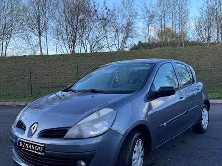 Renault Clio 1.4 98 Exception