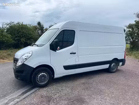 Renault Master 2.3 dCi 110