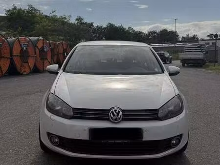 Volkswagen Golf 1.2 TSI 105 Confortline