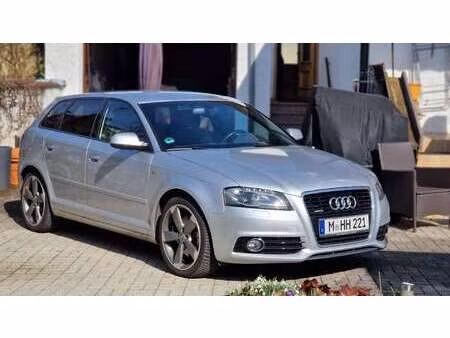 Audi A3 2.0 TFSI 200 Ambition quattro