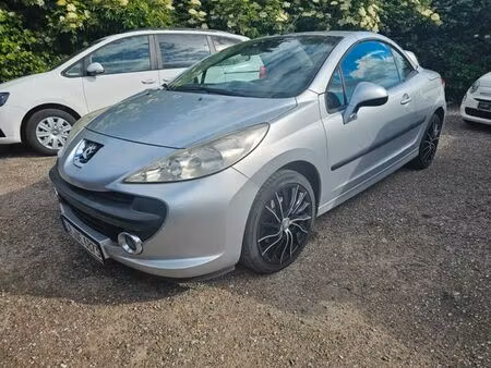 Peugeot 207 CC 1.6 HDi 110 Petit Filou