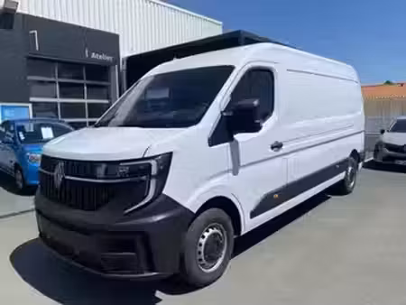 Renault Master dCi 130