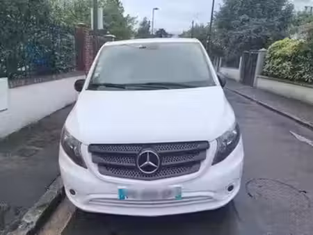 Mercedes-Benz Vito 111