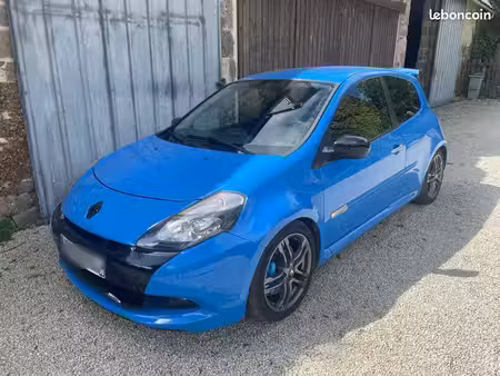 Renault Clio RS 2.0 203