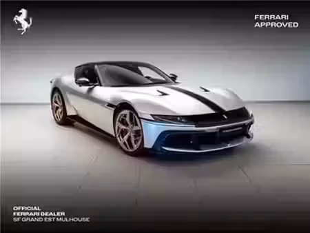 Ferrari 12Cilindri Spider V12 6.5 830