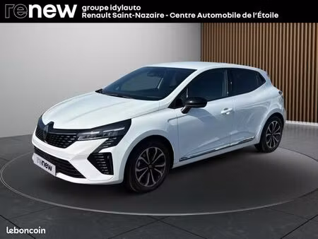 Renault Clio E-Tech 1.6 145 Techno