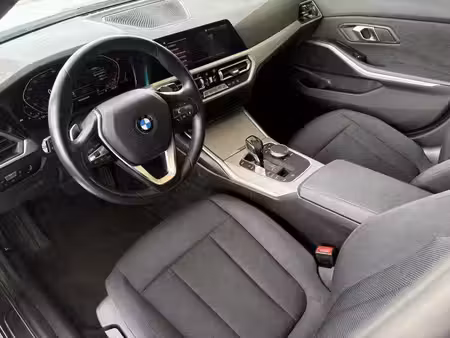 BMW Série 3 318i