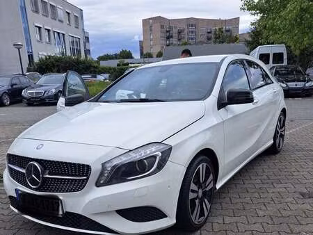 Mercedes-Benz Classe A A 200 1.6 156 Urban