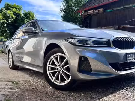 BMW Série 3 318i 2.0 156