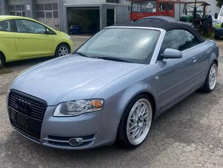 Audi A4 1.8 T 163 S line