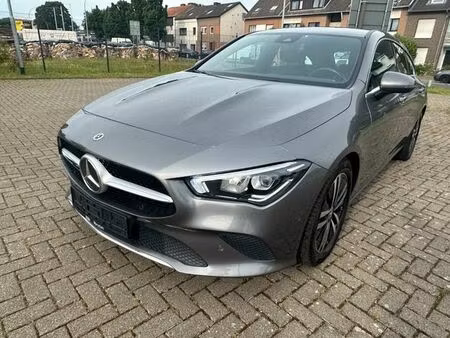 Mercedes-Benz CLA 180 2.0 116