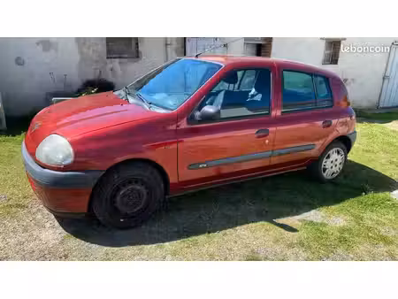 Renault Clio 2.0 75
