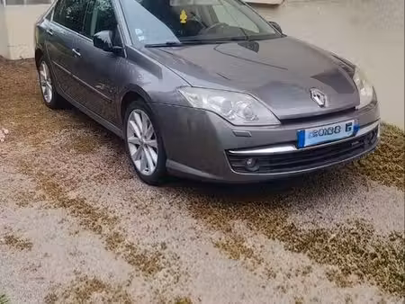 Renault Laguna GT 2.0 dCi 130