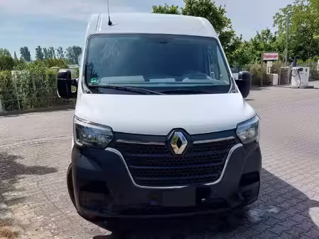 Renault Master 2.3 dCi 145