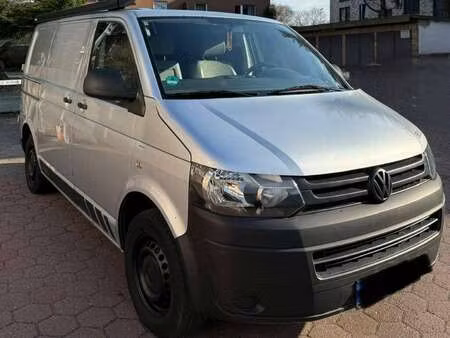Volkswagen Transporter T5 1.9 TDI 102