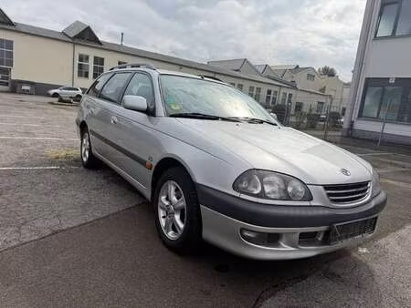 Toyota Avensis Break 2.0 110