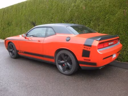 Dodge Challenger SRT8