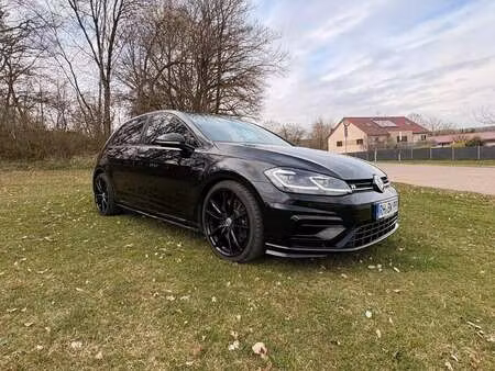Volkswagen Golf R 2.0 TSI 300 4Motion