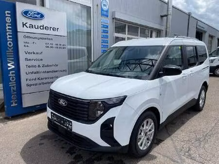 Ford Tourneo Courier 1.0 126 Titanium