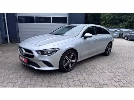 Mercedes-Benz CLA 200 2.0 150