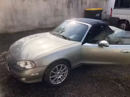Mazda MX5 1.6 110