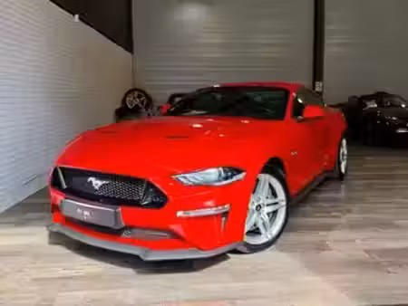 Ford Mustang Fastback V8 5.0