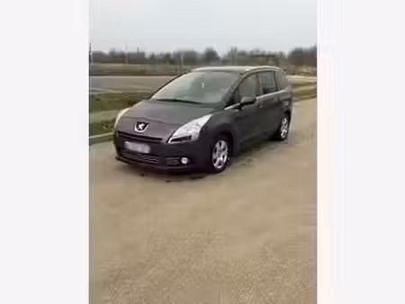 Peugeot 5008 1.6 THP 155 Allure