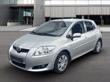 Toyota Auris 1.4 97 Luna