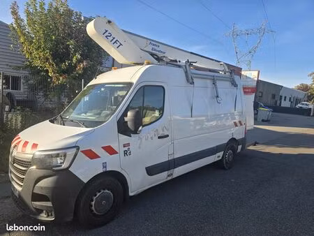 Renault Master 2.3 dCi 145