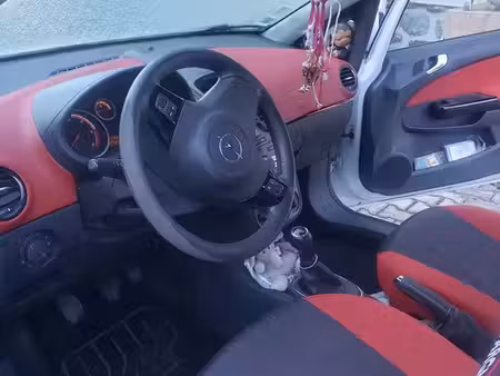 Opel Corsa 1.3 CDTI 75