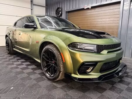Dodge Charger V8 6.4