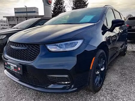 Chrysler Pacifica Limited