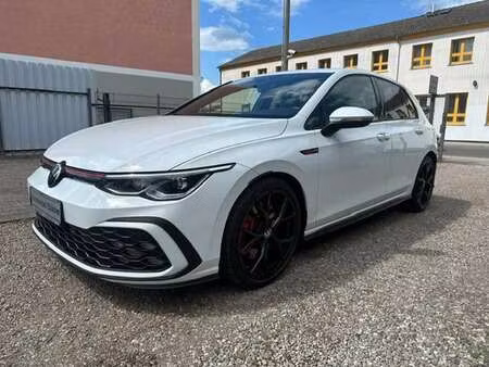 Volkswagen Golf GTI 2.0 245