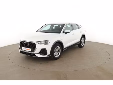 Audi Q3 45 TFSI E 1.4 TFSI 180