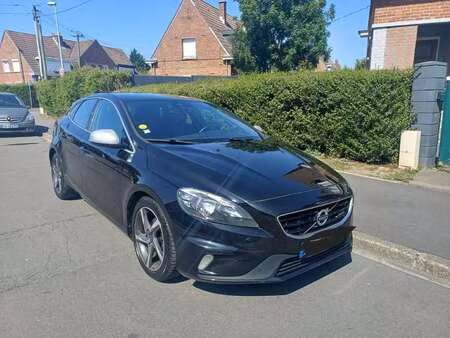 Volvo V40 D2 1.6 115 R Design
