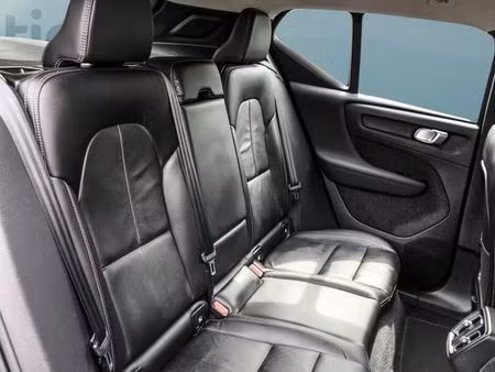 Volvo XC40 B3 2.0 163
