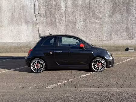 Abarth 595 1.4 180 Competizione