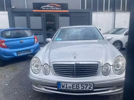 Mercedes-Benz Classe E E 200