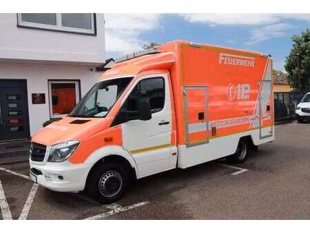 Mercedes-Benz Sprinter 319 V6 3.0 CDI 190